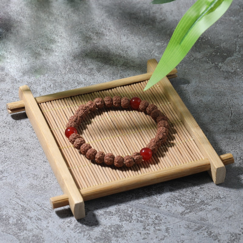 Red Onyx & Natural Rudraksha Beaded Bracelet