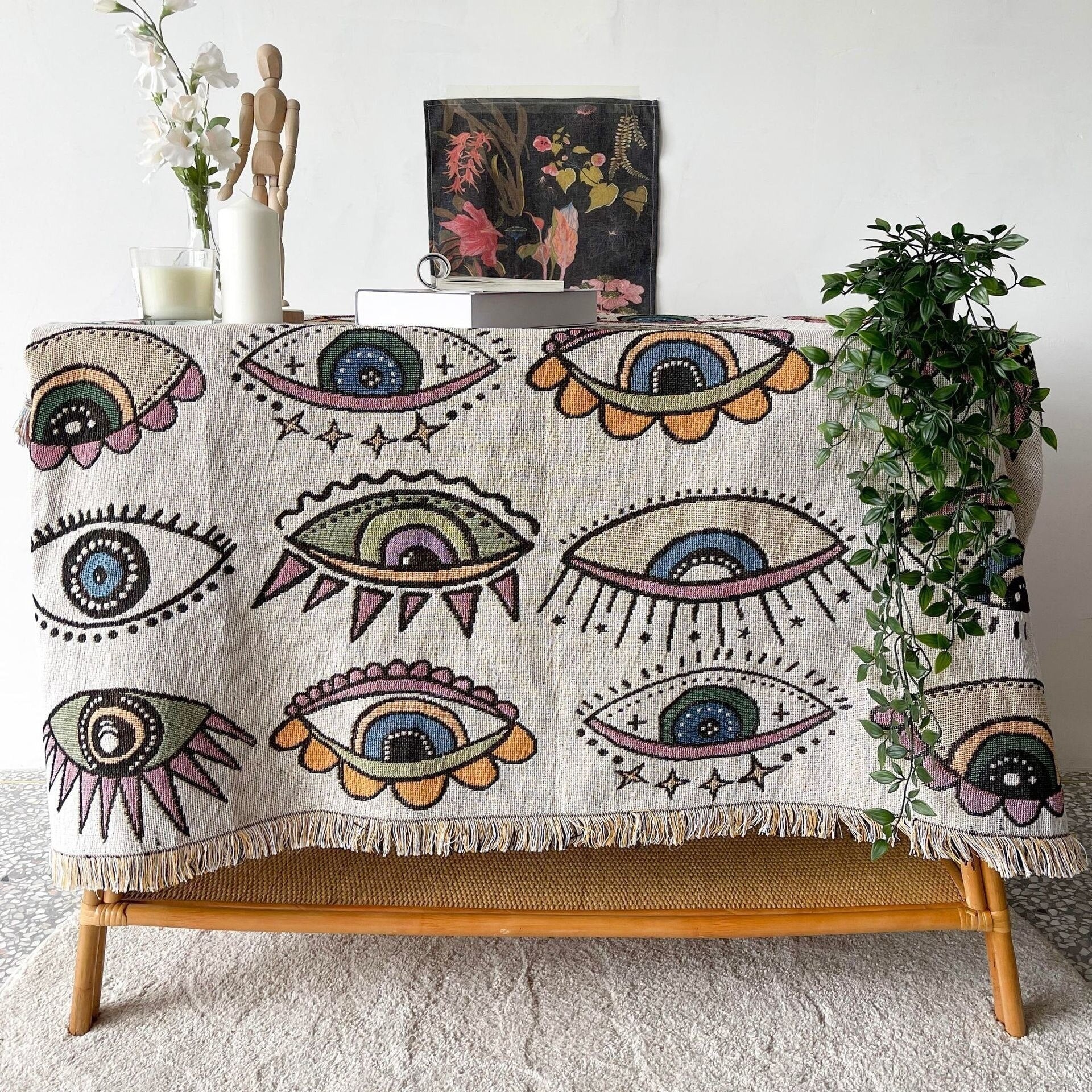 All-Seeing Eye: Throw Blanket / Tapestry