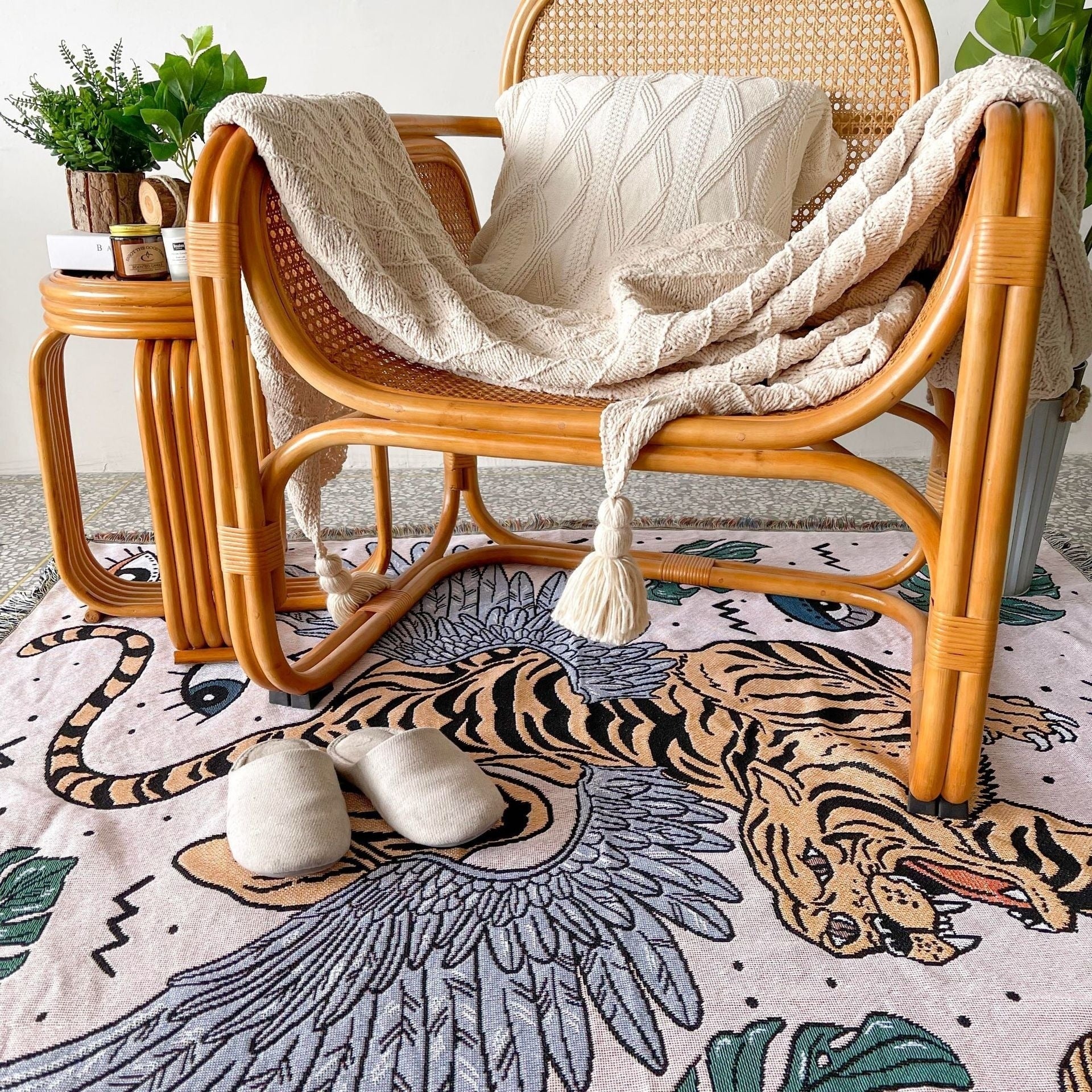 Throw Blanket & Tapestry Flying Tiger