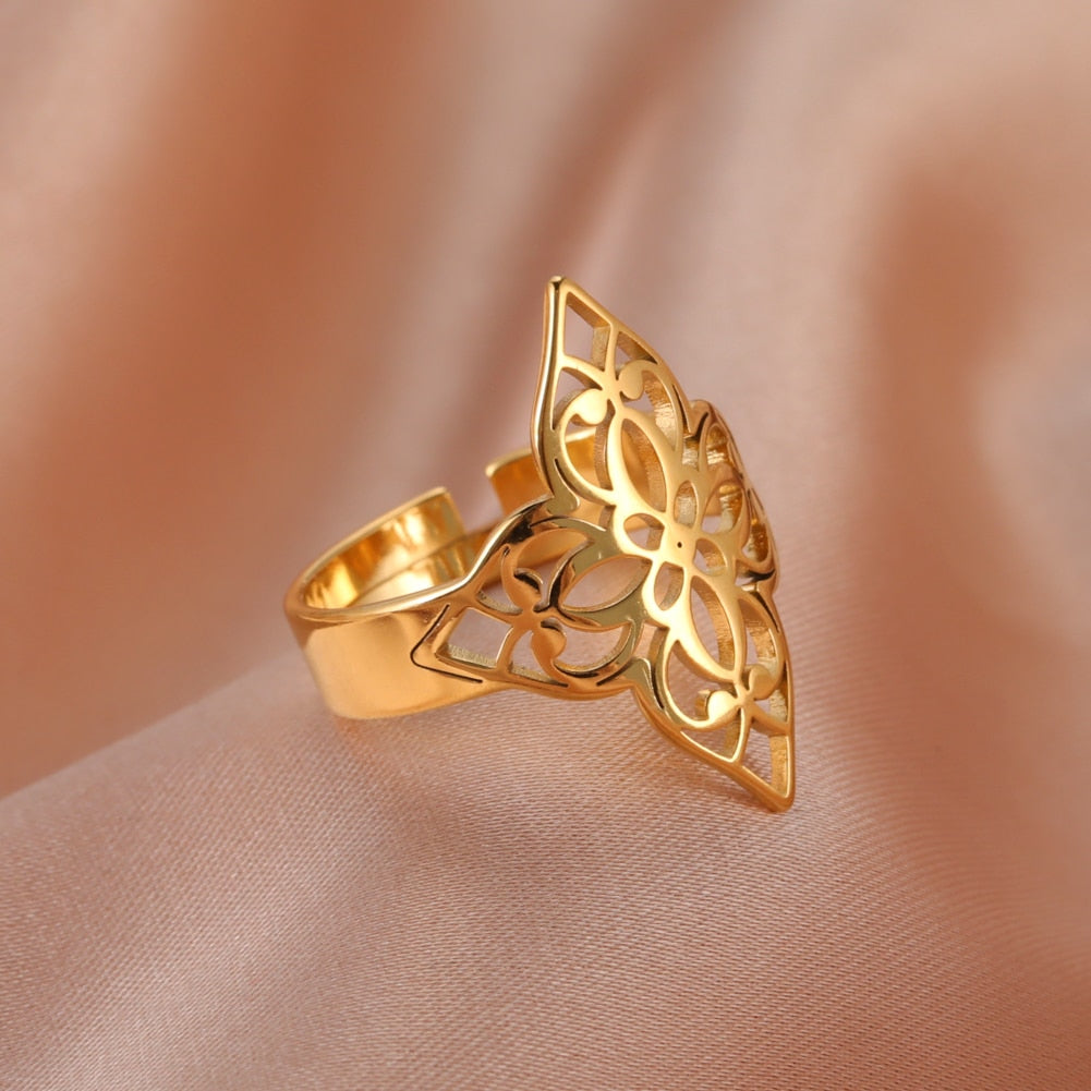 Wiccan Knot Ring for Women