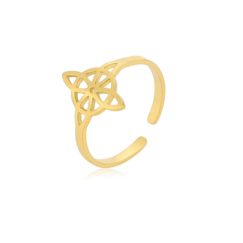 Wicca Knot Universal Ring