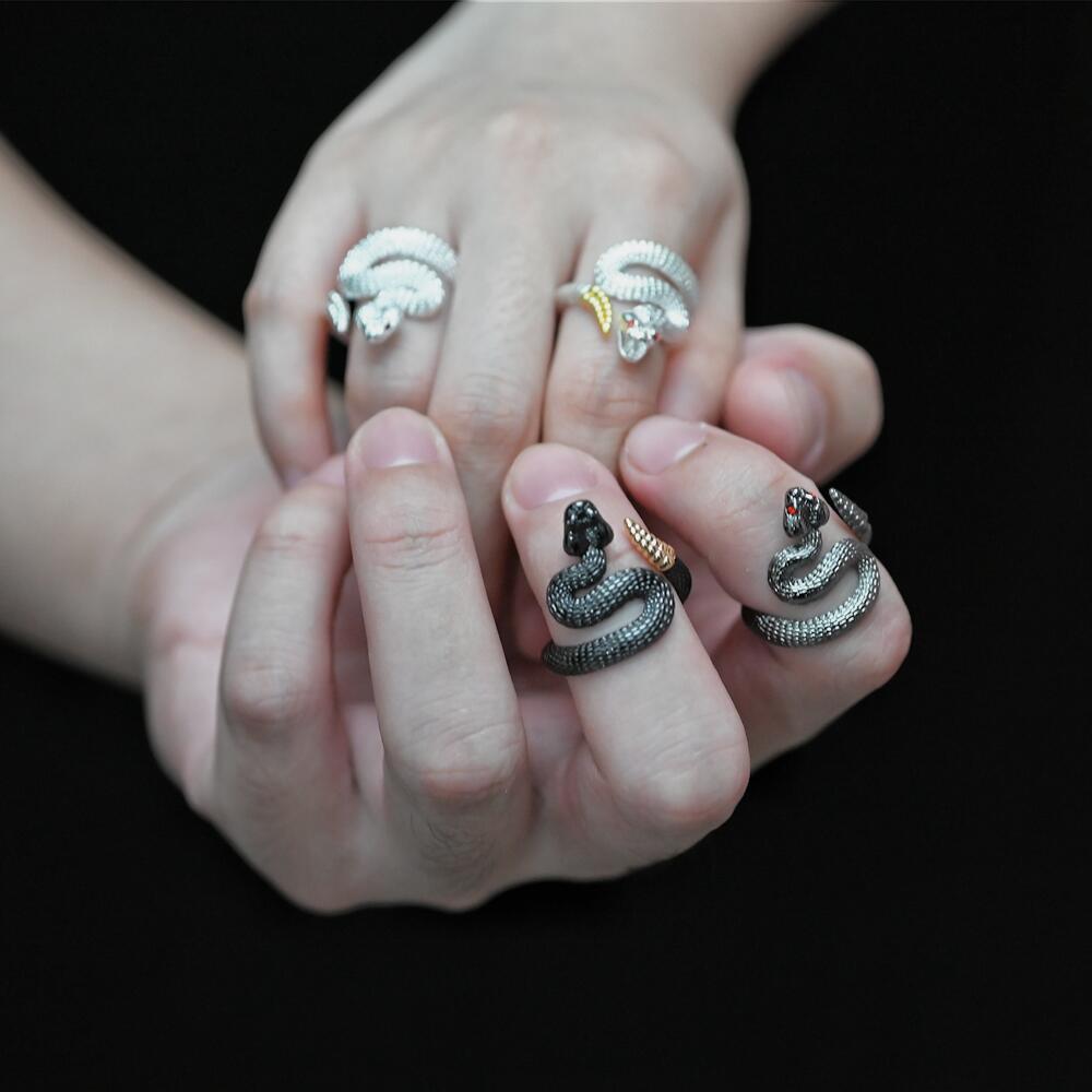 Rattle Snake Ring