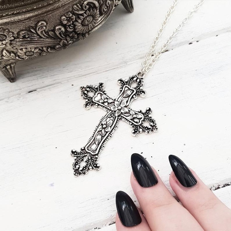 Large Detailed Cross Pendant Necklace