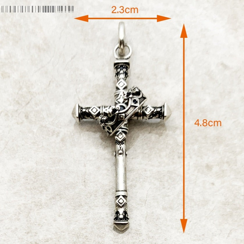 Majestic Cross Pendant