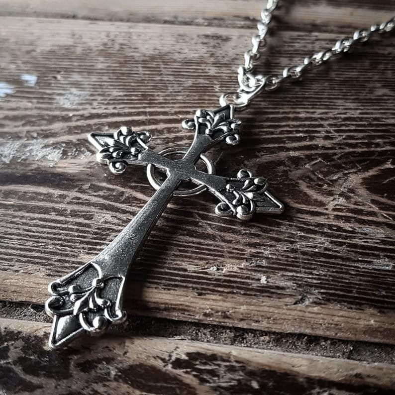 Large Detailed Cross Pendant Necklace